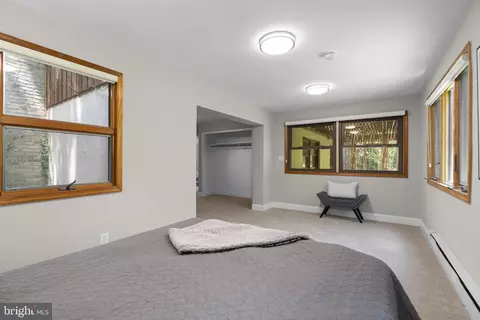 Bedroom - 25 Cascade Rd, Arnold, MD 21012 photo 5 of 6