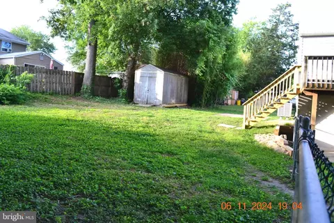 329 Bar Harbor Rd, Pasadena, MD 21122 photo 7