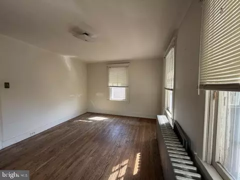 40 Munroe Ct, Annapolis, MD 21401 photo 3