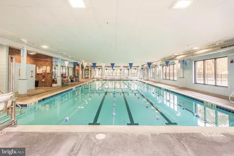 Exterior - 924 Shipmaster Ct, Annapolis, MD 21401 photo 11 of 12