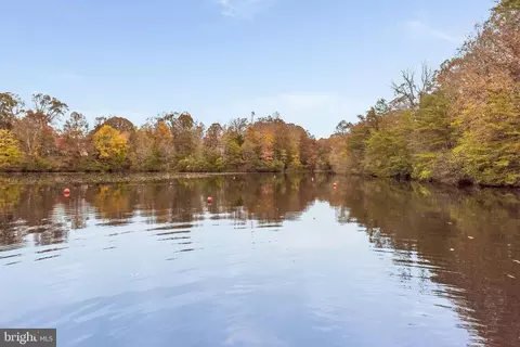 View/Area - 924 Shipmaster Ct, Annapolis, MD 21401 photo 4 of 5
