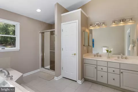 Bath - 8044 Forest Glen Dr, Pasadena, MD 21122 photo 3 of 5