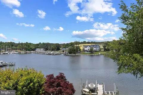 View/Area - 8044 Forest Glen Dr, Pasadena, MD 21122 photo 2 of 4
