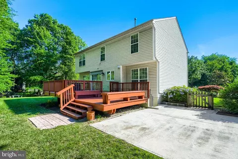 Exterior - 8012 Middlebury Dr, Pasadena, MD 21122 photo 3 of 5