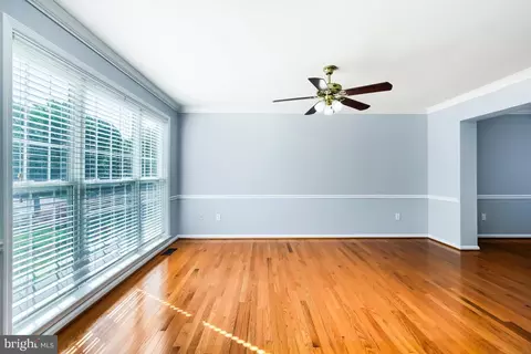 Living - 8012 Middlebury Dr, Pasadena, MD 21122 photo 1 of 6