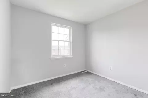 Bedroom - 8659 Scorton Harbour, Pasadena, MD 21122 photo 5 of 8