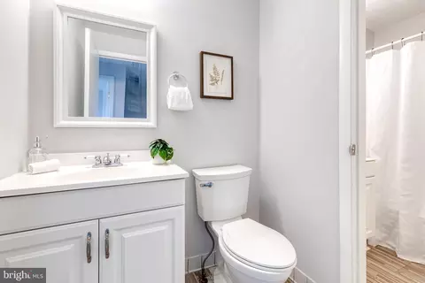 Bath - 8659 Scorton Harbour, Pasadena, MD 21122 photo 1 of 3