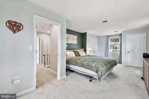 Bedroom - 222 Bar Harbor Rd, Pasadena, MD 21122 photo 1 of 9