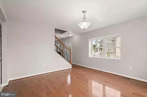 Living - 305 Bishop Ave, Baltimore, MD 21225 photo 1 of 3