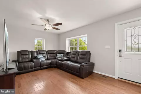 Other - 305 Bishop Ave, Baltimore, MD 21225 photo 4 of 13