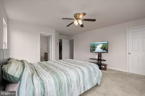 Bedroom - 305 Bishop Ave, Baltimore, MD 21225 photo 2 of 6
