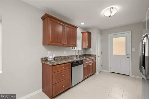 Other - 305 Bishop Ave, Baltimore, MD 21225 photo 5 of 13