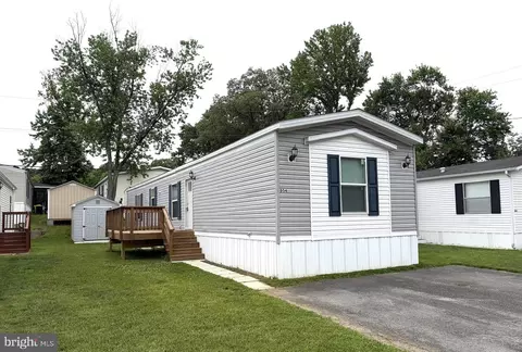 7810 Clark Rd #D54, Jessup, MD 20794
