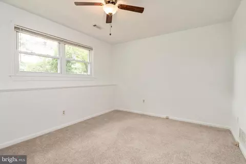Bedroom - 141 Delaware Ave, Pasadena, MD 21122 photo 5 of 5