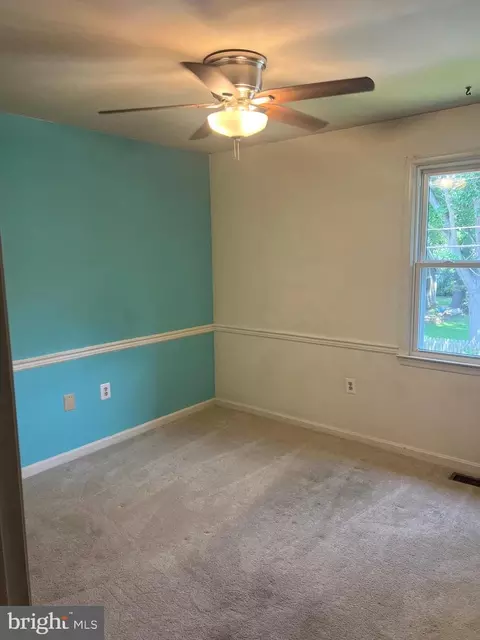 Bedroom - 1183 Cedar Ave, Shady Side, MD 20764 photo 2 of 4