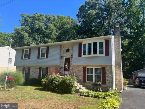 1183 Cedar Ave, Shady Side, MD 20764