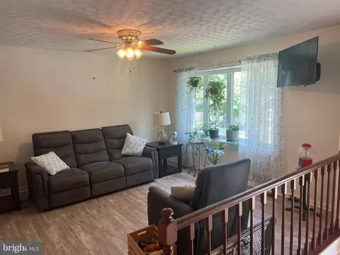 Living - 1183 Cedar Ave, Shady Side, MD 20764 photo 1 of 2
