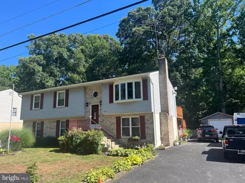 Exterior - 1183 Cedar Ave, Shady Side, MD 20764 photo 2 of 14