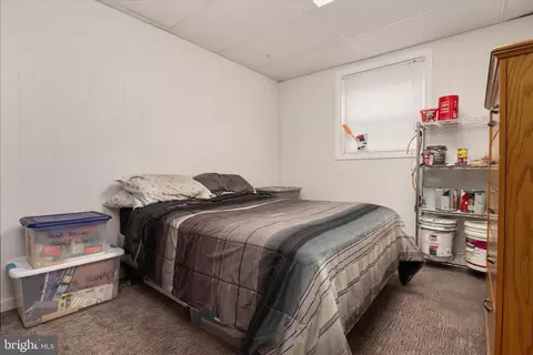 Bedroom - 169 Roland Rd, Pasadena, MD 21122 photo 2 of 6
