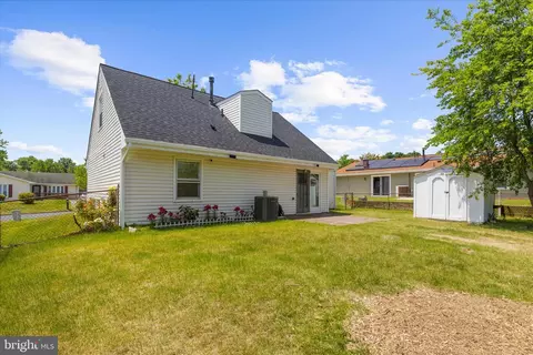 Exterior - 1920 Foxhound Ct, Severn, MD 21144 photo 8 of 10