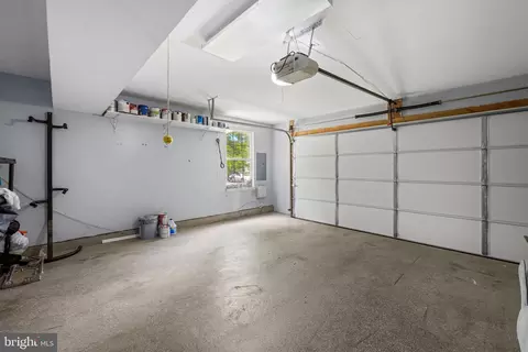Entry Way - 2601 Rainy Spring Ct, Odenton, MD 21113 photo 2 of 2