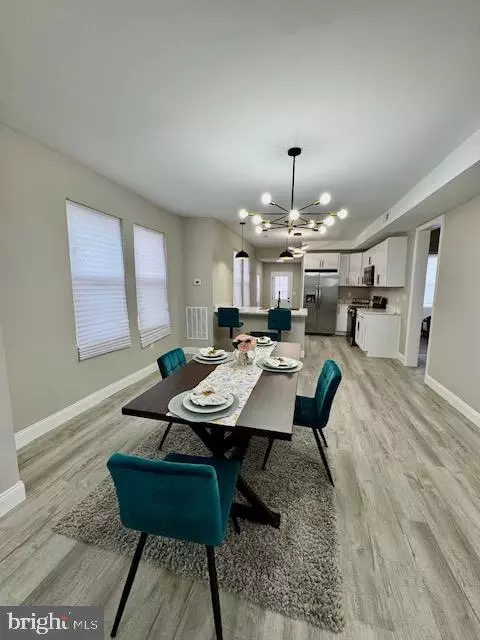Dining - 117 Doris Ave, Baltimore, MD 21225 photo 1 of 1