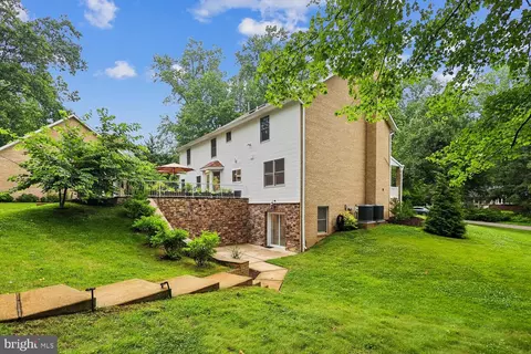 Exterior - 1602 Locksley Dr, Annapolis, MD 21401 photo 7 of 11