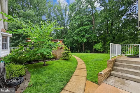 Exterior - 1602 Locksley Dr, Annapolis, MD 21401 photo 8 of 11