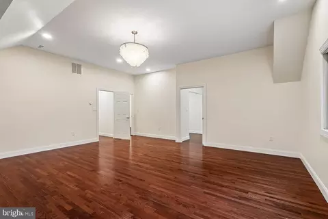 Living - 1602 Locksley Dr, Annapolis, MD 21401 photo 7 of 8