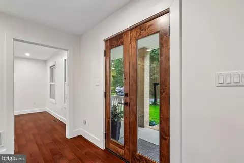 Entry Way - 1602 Locksley Dr, Annapolis, MD 21401 photo 1 of 5