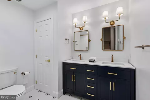 Bath - 1602 Locksley Dr, Annapolis, MD 21401 photo 3 of 4