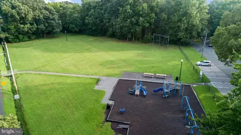 View/Area - 4912 Beech St, Shady Side, MD 20764 photo 6 of 7