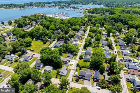 View/Area - 851 Selby Blvd, Edgewater, MD 21037 photo 6 of 10