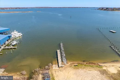 View/Area - 851 Selby Blvd, Edgewater, MD 21037 photo 9 of 10