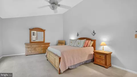Bedroom - 2441 Kemper Rd, Crofton, MD 21114 photo 3 of 8