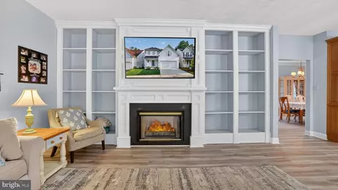 Living - 2441 Kemper Rd, Crofton, MD 21114 photo 1 of 2