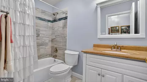 Bath - 2441 Kemper Rd, Crofton, MD 21114 photo 2 of 3