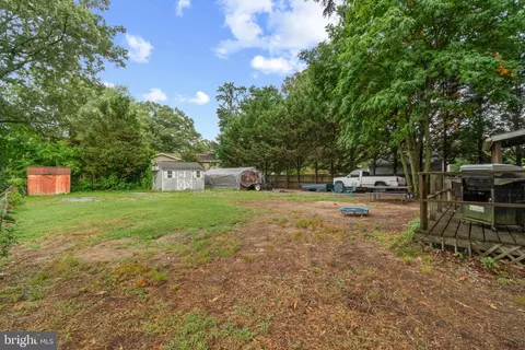 Exterior - 10 Winding Woods Way, Pasadena, MD 21122 photo 5 of 9