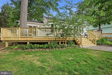 Exterior - 1815 Glenarm Rd, Edgewater, MD 21037 photo 10 of 16