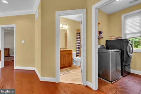 Entry Way - 408 Harlem, Pasadena, MD 21122 photo 4 of 6