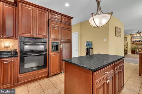 Kitchen - 408 Harlem, Pasadena, MD 21122 photo 2 of 2