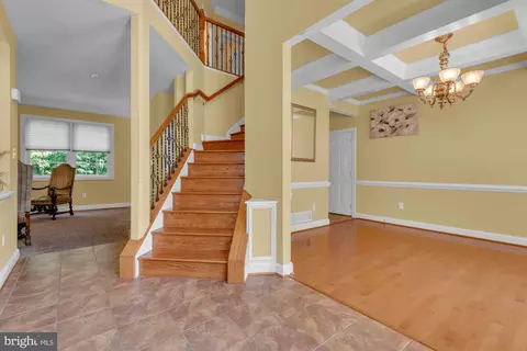 Entry Way - 408 Harlem, Pasadena, MD 21122 photo 2 of 6