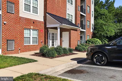 1600 Hardwick Ct #301, Hanover, MD 21076