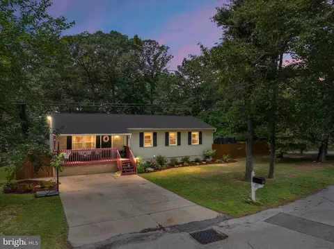 637 Hollywood Rd, Severna Park, MD 21146