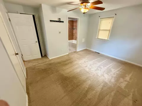 Bedroom - 509 Highland Dr, Edgewater, MD 21037 photo 2 of 2