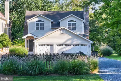 Exterior - 971 Phillips Dr, Arnold, MD 21012 photo 8 of 10