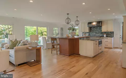 Kitchen - 971 Phillips Dr, Arnold, MD 21012 photo 1 of 7
