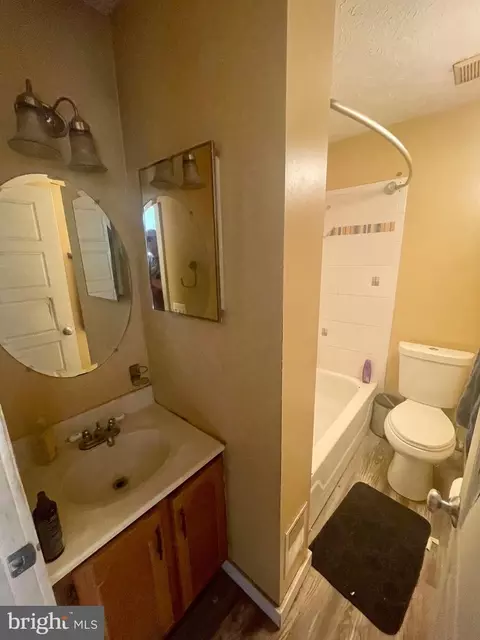 Bath - 8563 Chris Ct, Pasadena, MD 21122 photo 2 of 3