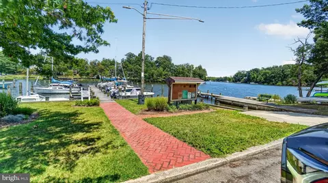 Exterior - 415 Fairmount Dr, Edgewater, MD 21037 photo 7 of 7