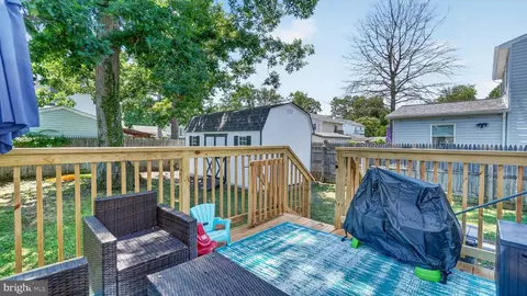 Exterior - 415 Fairmount Dr, Edgewater, MD 21037 photo 2 of 7
